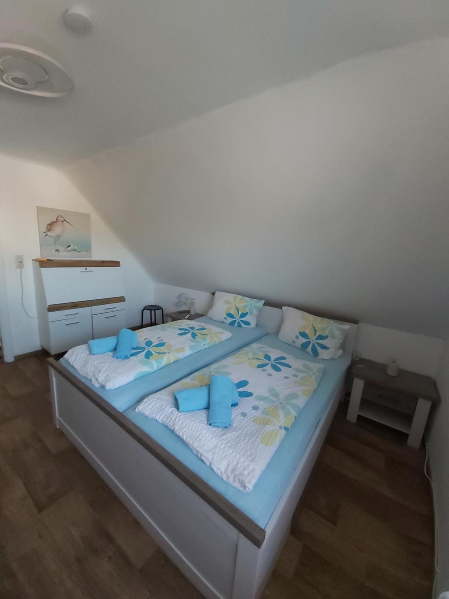 Ferienwohnung Yachthafen De Lorenzo Carolinensiel Bagian luar foto